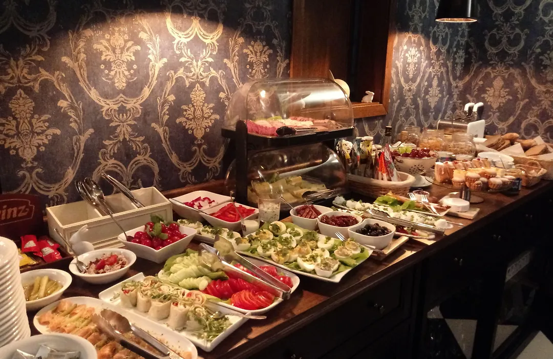 Sleepwalker Boutique Suites-1